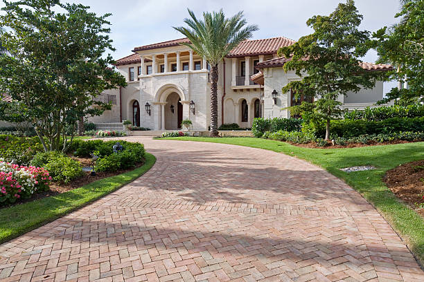 Best Driveway Pavers Near Me  in Mendota, CA